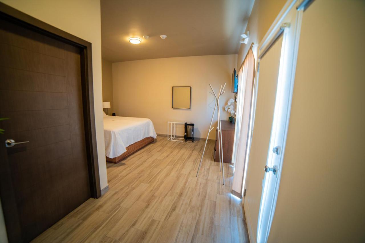 California Comfort & Suites ลอส อัลโกโดเนส ภายนอก รูปภาพ