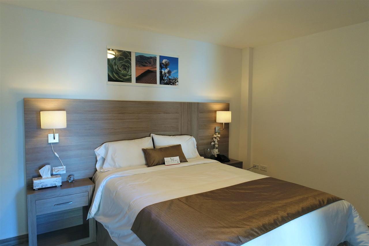 California Comfort & Suites ลอส อัลโกโดเนส ภายนอก รูปภาพ